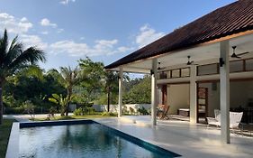Villa Meranti - Spacious Private Pool Villa